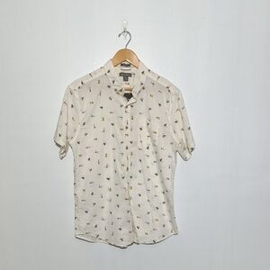 Eddie Bauer Classic Fit White Fishing Patterned Shirt Size M